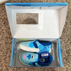 BRAND NEW Toddler Blue’s Clues & You Canvas Shoes
